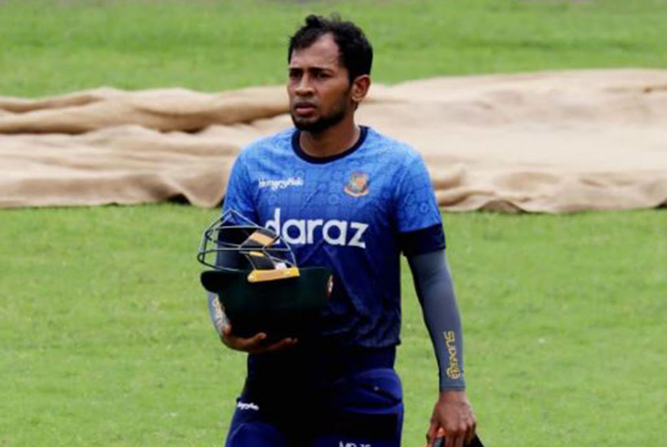 সমালোচনার কাঠগড়ায় মুশফিক; যা বললেন সিডন্স