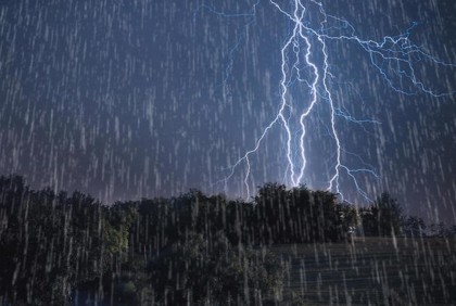 হাওরে বজ্রপাতে কৃষকের প্রাণহানি

