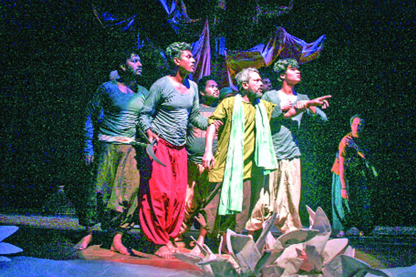 প্রাচ্যনাটের ‘খোয়াবনামা’