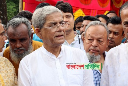 বাংলাদেশ দ্রুত শ্রীলংকায় পরিণত হতে যাচ্ছে: মির্জা ফখরুল