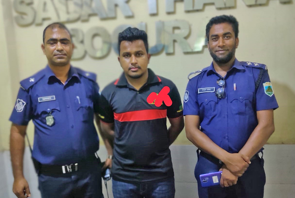 বগুড়ায় ইয়াবাসহ যুবক গ্রেফতার 