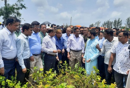 লন্ডনে বসে রিমোট কন্ট্রোলে হুমকি দিয়ে ক্ষমতায় আসবে না বিএনপি: কৃষি মন্ত্রী