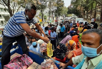 ১১০ টাকা লিটারে সয়াবিন তেল বিক্রি স্থগিত করল টিসিবি