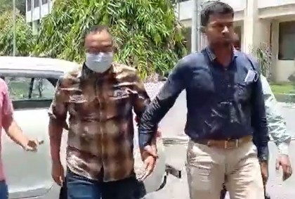 দেশে ফিরতে চান পি কে হালদার (ভিডিও)