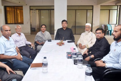 বঙ্গবন্ধু মুক্তিযুদ্ধ গবেষণা ইনস্টিটিউট পরিদর্শনে জাতীয় বিশ্ববিদ্যালয়ের উপাচার্য