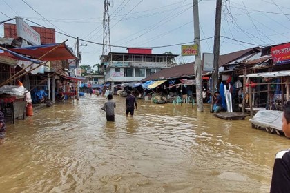 সিলেটে বন্যা পরিস্থিতির আরও অবনতি
