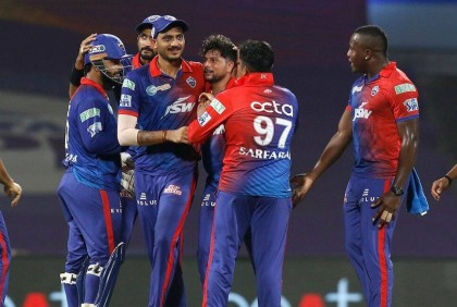 প্লে অফের লড়াইয়ে দিল্লি