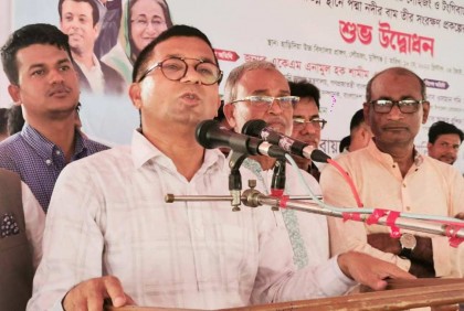 সারাদেশে নদীভাঙন রোধে পর্যায়ক্রমে স্থায়ী প্রকল্প হচ্ছে : এনামুল হক শামীম