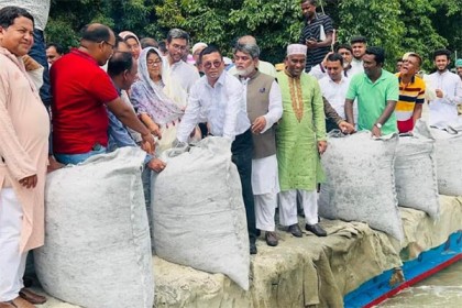 সারাদেশে নদীভাঙন রোধে পর্যায়ক্রমে স্থায়ী প্রকল্প হচ্ছে : এনামুল হক শামীম