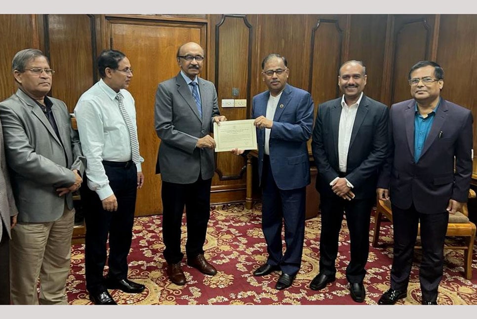 কৃষিখাতে প্রণোদনা শতভাগ বিতরণে সোনালী ব্যাংকের প্রশংসাপত্র অর্জন