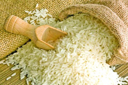 নওগাঁয় বেড়েছে চালের দাম