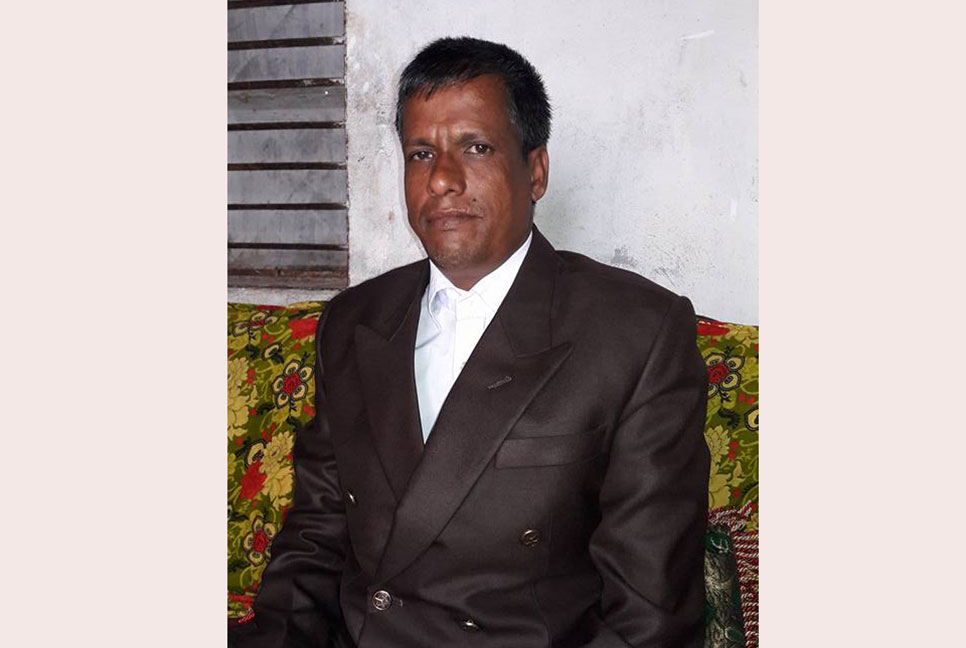 তিন সন্তান পারেনি, তাই ঢাবির ভর্তিযুদ্ধে ৫৫ বছরের বেলায়েত!