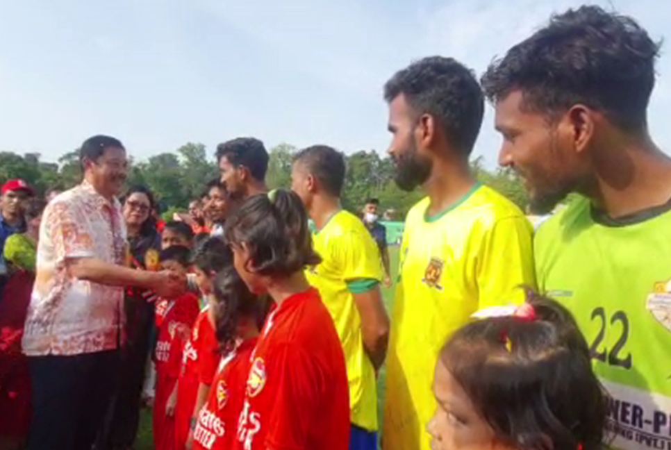 বান্দরবানে বঙ্গবন্ধু গোল্ডকাপ ফুটবল টুর্নামেন্ট শুরু
