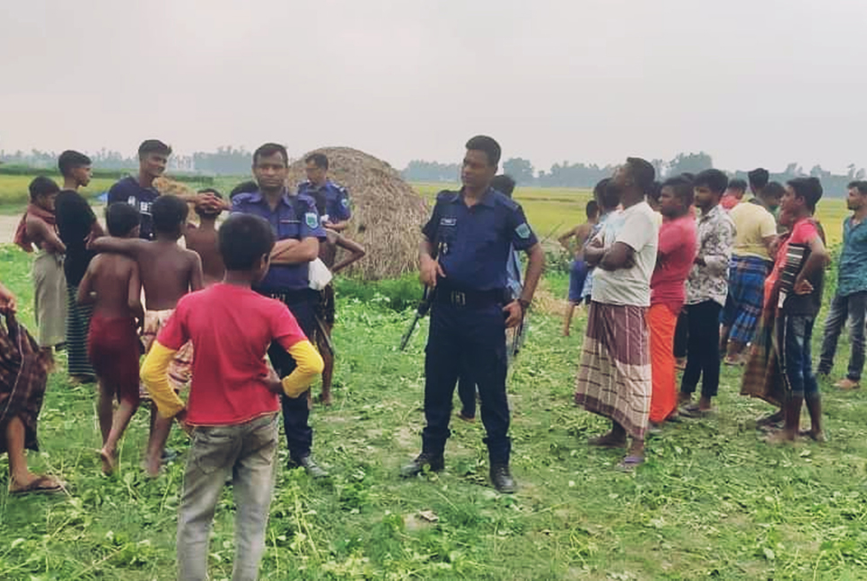 উল্লাপাড়ায় ভ্যান চালকের লাশ উদ্ধার  