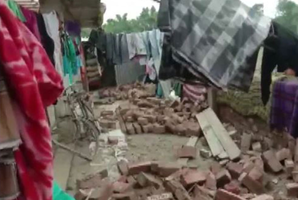 ঝড়ে লণ্ডভণ্ড বিহার; ৩৩ জনের মৃত্যু