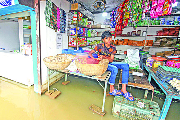 বিশুদ্ধ পানি ও খাবারের সংকট