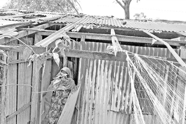 রামপালে আশ্রয়ণের দুরবস্থা