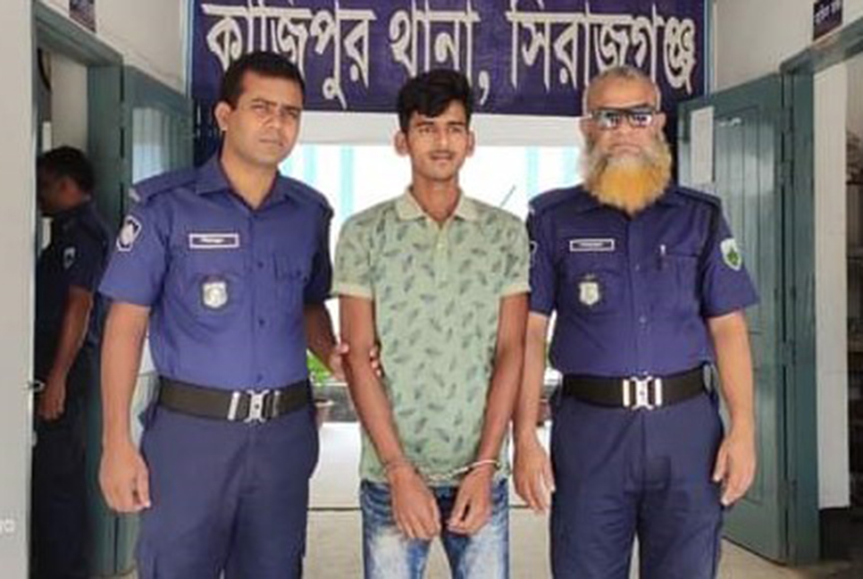 সিরাজগঞ্জে স্ত্রীকে হত্যার অভিযোগে স্বামী আটক 
