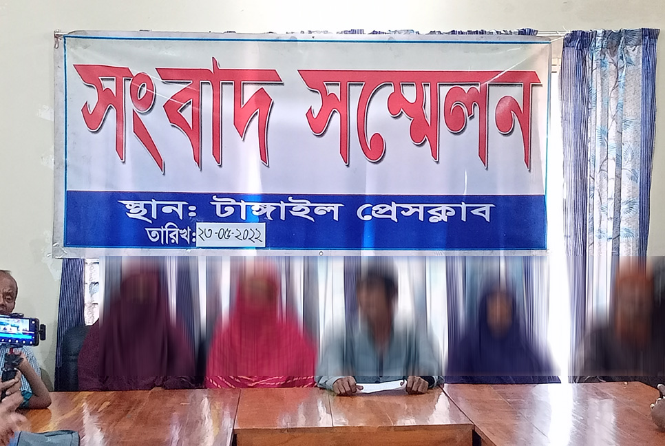 ধর্ষণ চেষ্টাকারীর হুমকিতে জীবনের নিরাপত্তাহীনতায় গৃহবধূ

