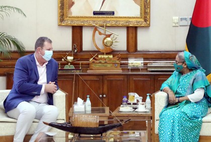প্রধানমন্ত্রীর সাথে আইসিসি চেয়ারম্যানের সাক্ষাৎ