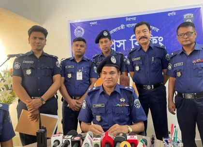 ঋণের বোঝা থেকে বাঁচতে স্ত্রী ও দুই সন্তানকে হত্যা: পিবিআই