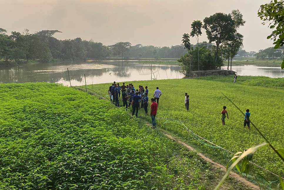 নেত্রকোনার মগড়া নদী থেকে অজ্ঞাত লাশ উদ্ধার