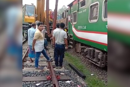 ১২ ঘণ্টা পর ঢাকার সঙ্গে উত্তরবঙ্গের ট্রেন চলাচল স্বাভাবিক