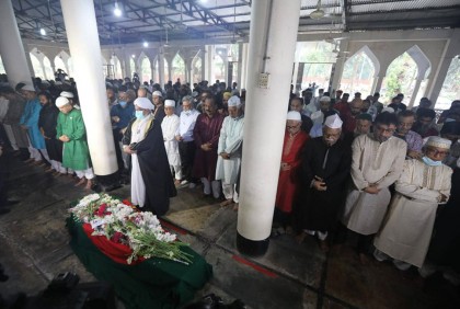 গাফফার চৌধুরীর নামাজে জানাজা সম্পন্ন