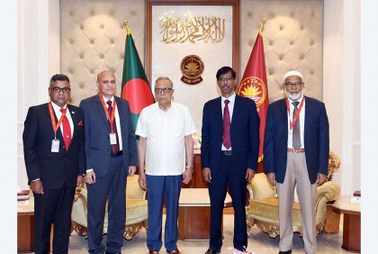 প্রতিটি বিশ্ববিদ্যালয়ে সময়োপযোগী কারিকুলাম প্রণয়নের নির্দেশ রাষ্ট্রপতির

