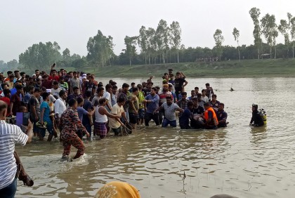 দিনাজপুরে নদীতে ডুবে স্কুলছাত্রের মৃত্যু 