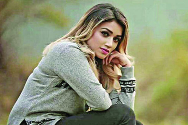 বড় পর্দায় ফিরছেন...