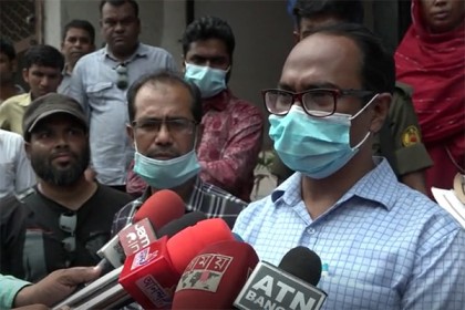 টাঙ্গাইলে অবৈধ ৩টি ক্লিনিক সিলগালা, ৩টিতে জরিমানা
