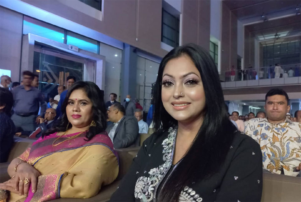 বসুন্ধরার এই অ্যাওয়ার্ড সাংবাদিকদের অনুপ্রাণিত করবে : নিপুণ