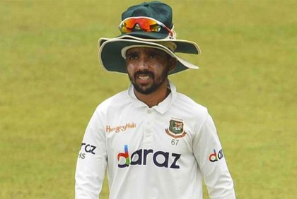 টেস্ট অধিনায়কত্ব ছাড়লেন মুমিনুল