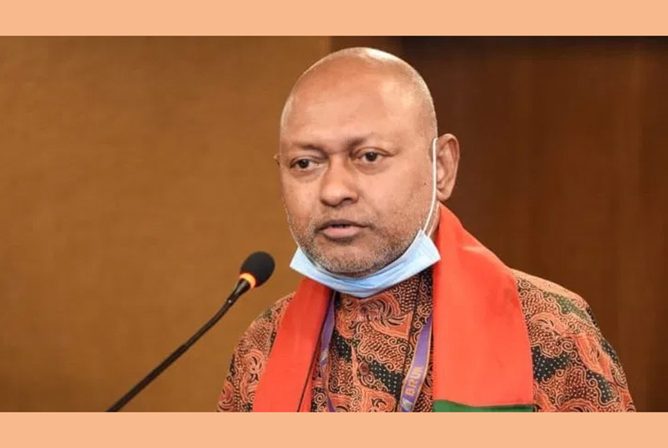 'মনোনয়ন বাণিজ্য' নিয়ে বক্তব্যের অভিযোগে কলিমুল্লাহসহ ৩ জনের বিরুদ্ধে মামলা

