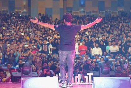 ‘হাম, রাহে ইয়া না রাহে কাল’ গাওয়ার কিছুক্ষণ পরই মৃত্যুর কোলে ঢলে পড়লেন কেকে