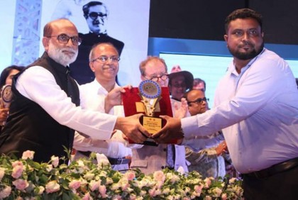 ডেইরি আইকন ২০২১ সম্মাননা পেল সিলেটের ‘দুধওয়ালা’
