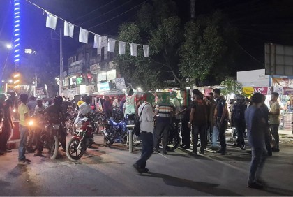 পৌর নির্বাচনে প্রচারণাকে কেন্দ্র করে দুই মেয়র প্রার্থীর সমর্থকদের মধ্যে সংঘর্ষ