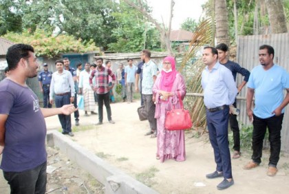 সিংড়ায় ধান মজুদের অপরাধে জরিমানা