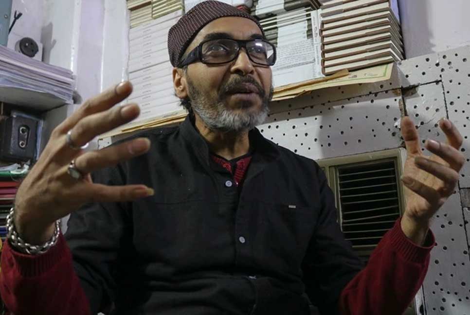 ফের রোদ্দুর রায়ের বিরুদ্ধে থানায় লিখিত অভিযোগ