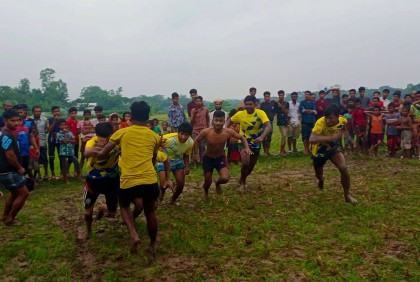 কটিয়াদীতে অনুষ্ঠিত হল ঐতিহ্যবাহী হা-ডু-ডু খেলা