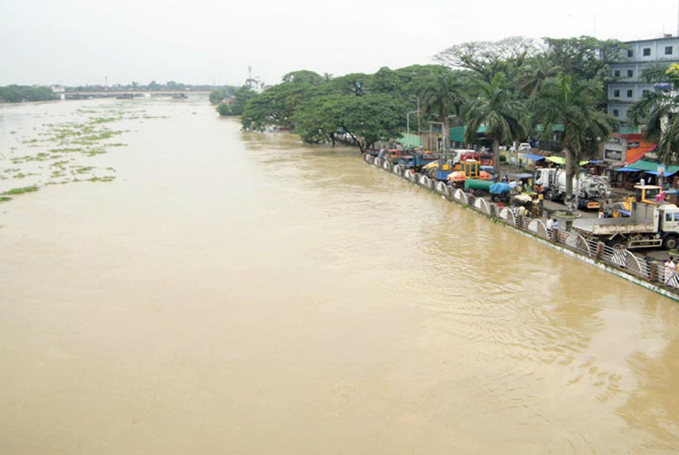 সিলেটে হু হু করে বাড়ছে পানি

