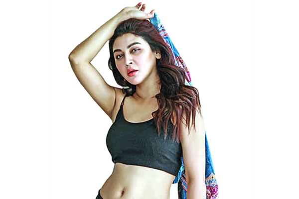 এক ডজন জয়া