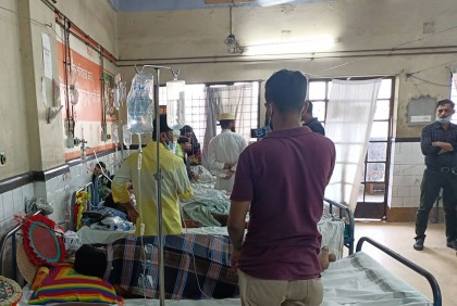 হাইড্রোজেন পারক্সাইডের কারণে আগুন নিয়ন্ত্রণে আনা যাচ্ছে না: ফায়ার সার্ভিসের মহাপরিচালক
