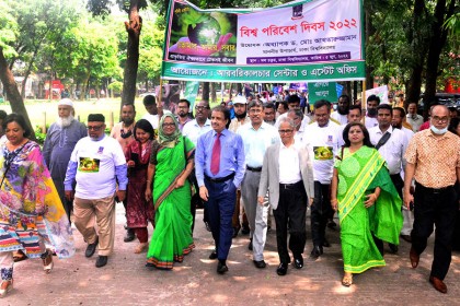 পৃথিবীকে বাসযোগ্য করা প্রতিটি নাগরিকের দায়িত্ব: ঢাবি উপাচার্য