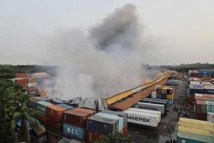 ফেসবুক লাইভ করতে গিয়ে দগ্ধ হয়েছেন অনেকেই

