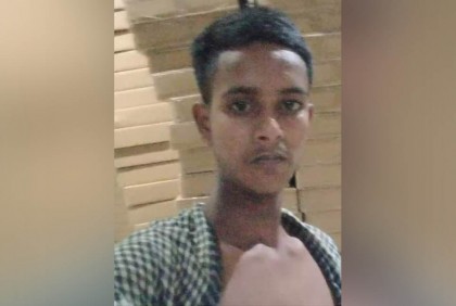 দগ্ধ সন্তানের ভিডিও দেখে কান্নায় ভেঙে পড়েন মা-বাবা
