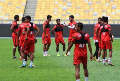 মালয়েশিয়ায় অনুশীলনে বাংলাদেশ ফুটবল দল