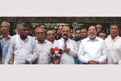 সরকারের পতন ছাড়া দেশের কোনো সমস্যার সমাধান হবে না : গয়েশ্বর