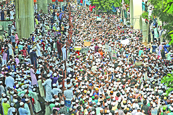 বায়তুল মোকাররমে বিক্ষোভ সমাবেশ কর্মসূচি ঘোষণা